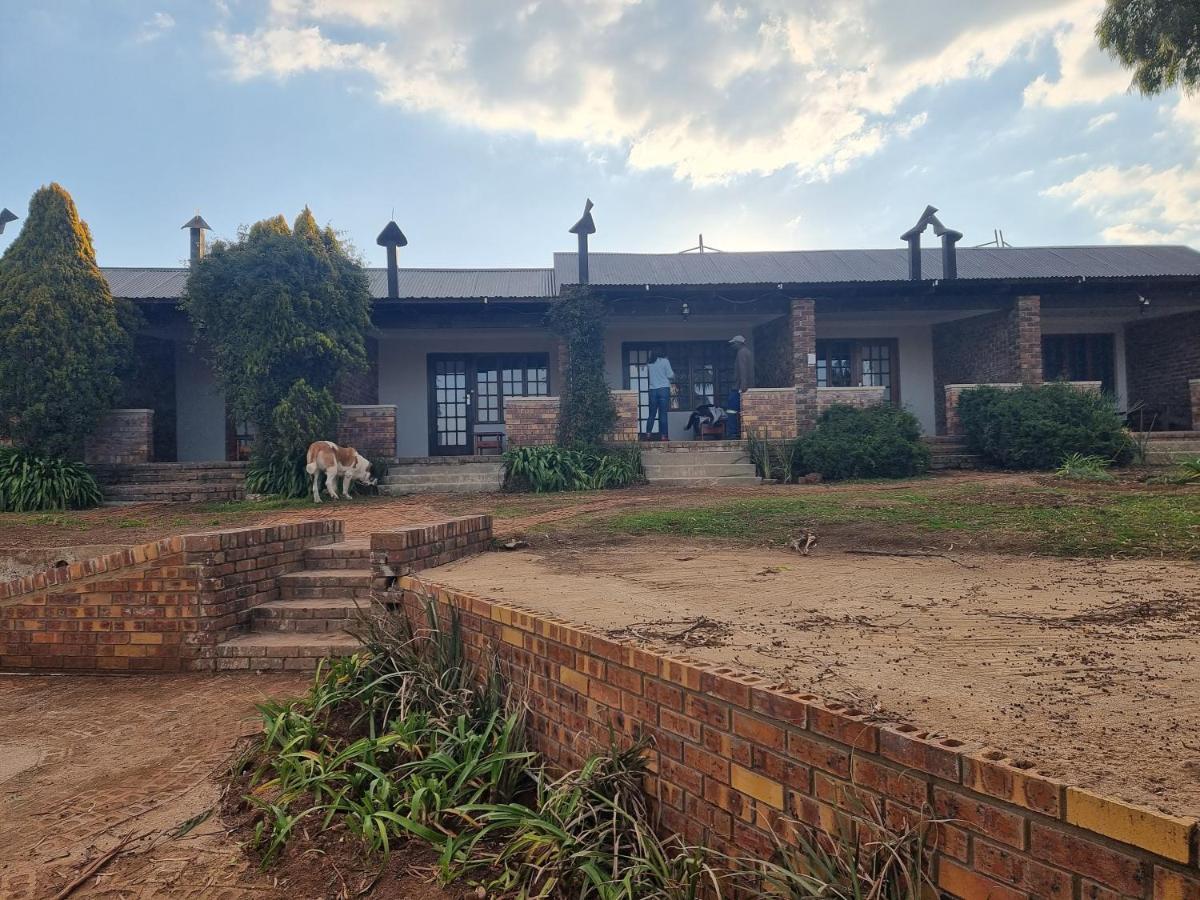 Valley View Dullstroom - Check In At The Highlander Hotel Eksteriør bilde